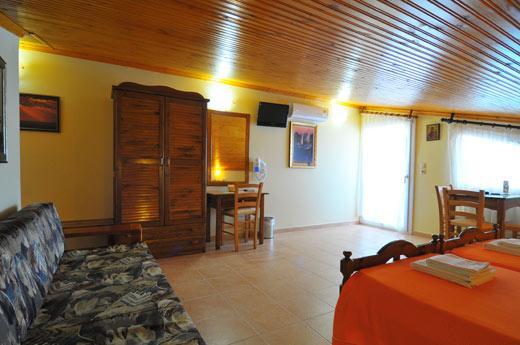 Sikoudis Gorgona Beach Skala Rachoni  Extérieur photo